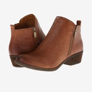 The Lucky Brand® Basel ankles bootie in chestnut